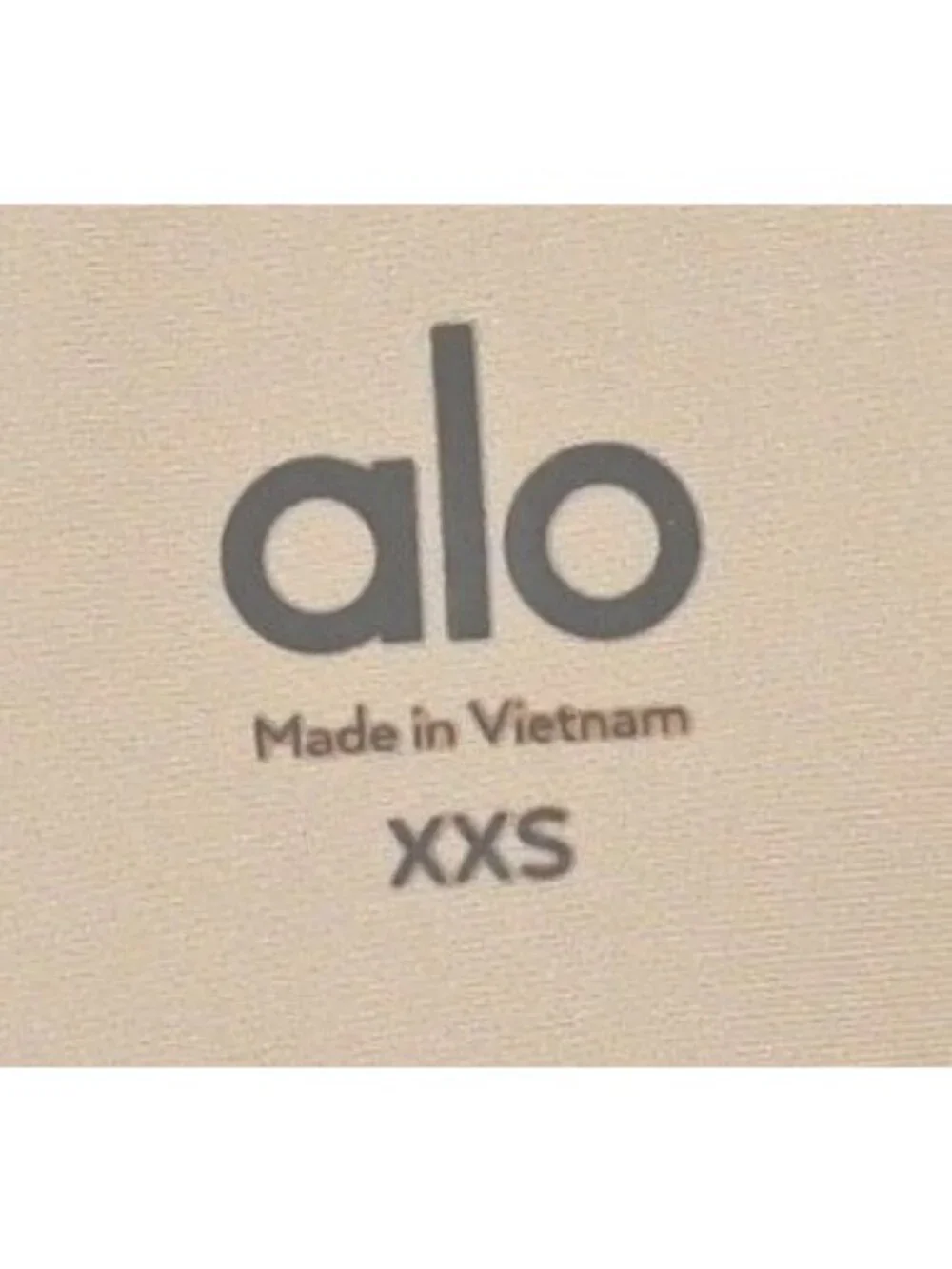 ALO Yoga 7/8 High-Waist Airlift Legging in Macadamia